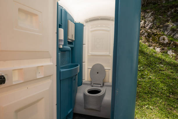 Best Porta potty delivery and setup  in Titusville, FL